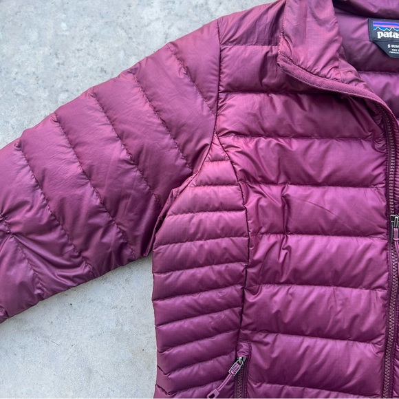 Patagonia Down Sweater Zip Up Jacket Packable Coat Women’s Small - Picture 5 of 10